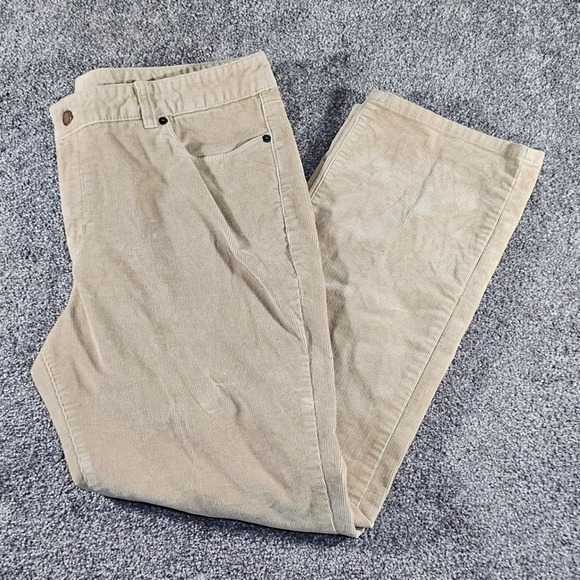 L.L. Bean Pants - L.L.Bean Favorite Petite Fit Corduroy Pants Womens 14 Tan Classic Straight Leg‎